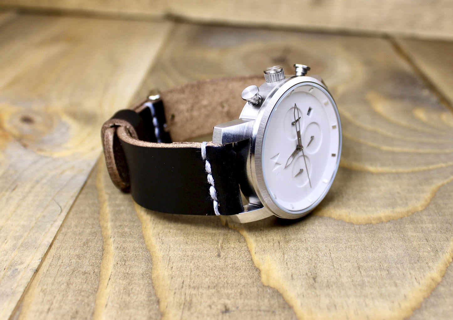 Black Leather Watch Band. Horween Leather Watch Band. 18mm, 20mm, 22mm, 24mm pin watch band. Leather watch band for women or men. 3rd anniversary gift for men. Leather Accessory Watch Band.
