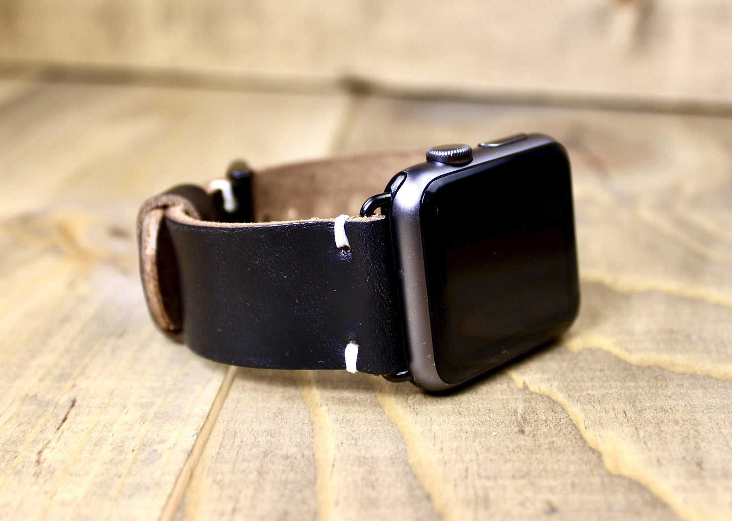 Black Leather Apple Watch Band. Handmade Leather Apple Watch Strap. 38mm, 40mm, 41mm, 42mm. 44mm, 45mm leather Apple Watch band. Leather watch band for women or men. 3rd anniversary leather gift. Leather Accessory for Men. Leather gift for men or women. Leather watch strap for husband.