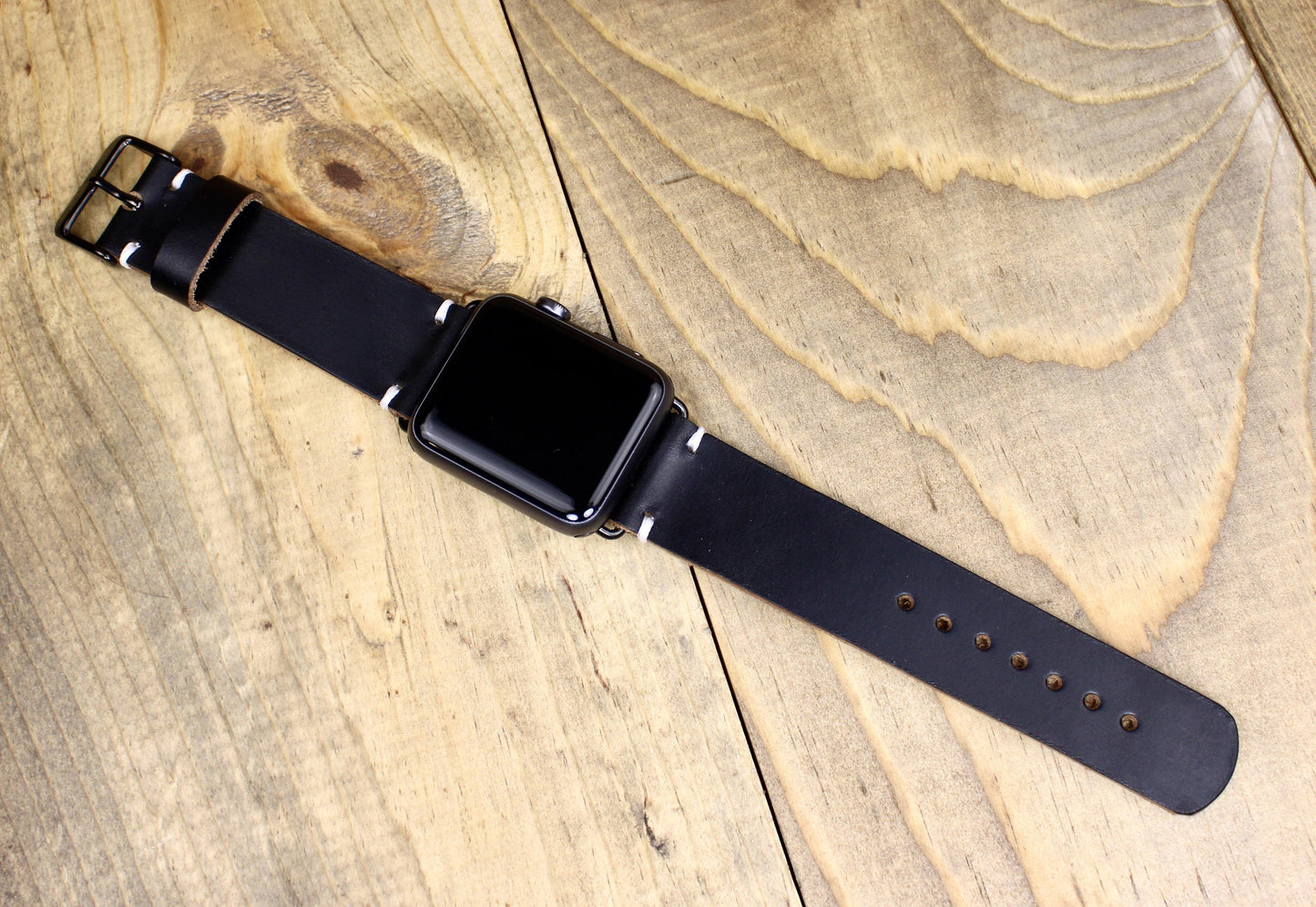 Black Leather Apple Watch Band. Handmade Leather Apple Watch Strap. 38mm, 40mm, 41mm, 42mm. 44mm, 45mm leather Apple Watch band. Leather watch band for women or men. 3rd anniversary leather gift. Leather Accessory for Men. Leather gift for men or women. Leather watch strap for husband.