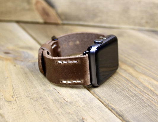 Brown Horween Leather Apple Watch Band. Handmade Leather Apple Watch Strap. 38mm, 40mm, 41mm, 42mm. 44mm, 45mm leather Apple Watch band. Leather watch band for women or men. 3rd anniversary leather gift. Leather Accessory for Men. Leather gift for men or women. Leather watch strap for husband.