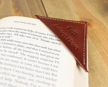 Leather Corner Bookmark - Designs By Harubin. Leather Bookmark for men or women, 3rd anniversary gift leather. book lover gift. Handmade leather bookmark. personalized leather bookmark for men or women. leather accessory. leather gift. handmade leather gift. leather gift for husband.