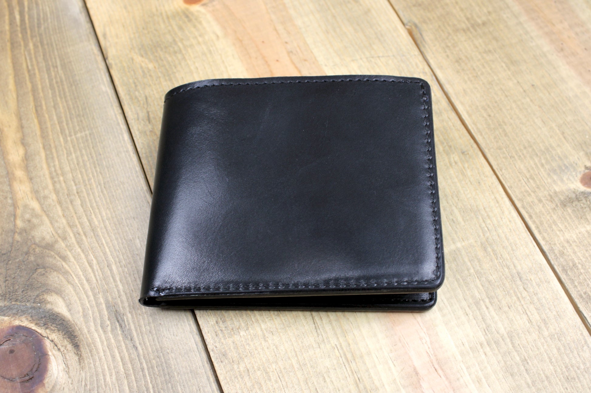 Medium Brown Leather Bifold Wallet | Made in USA – Designs By Harubin